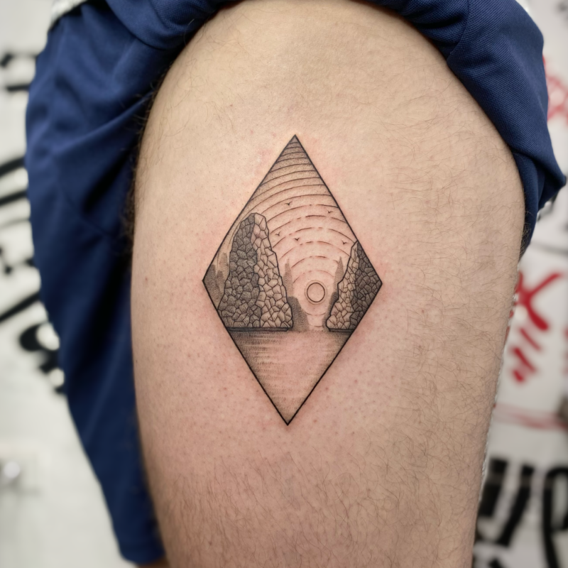 Ha Long Bay with incredible design tattoo