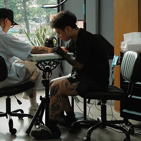 Tattoo Artist 9INKER - Blackwork Tattoo / Specialist at Azone Tattoo